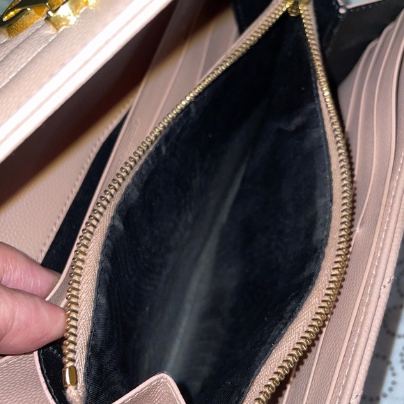 Yves Saint Laurent Blush Pink Leather Wallet - Picture 14 of 15